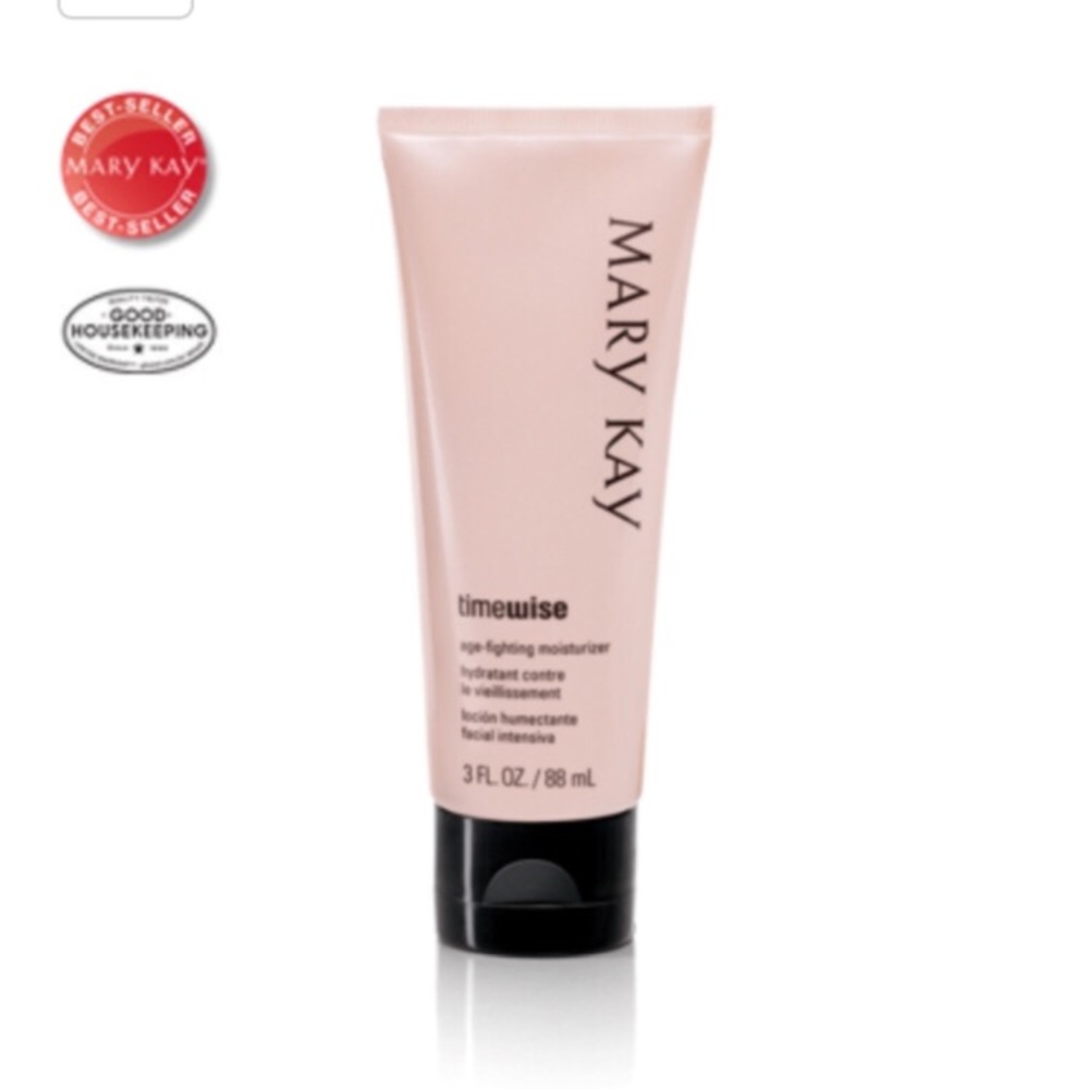 TimeWise®Age-Fighting Moisturizer
Combination/Oily